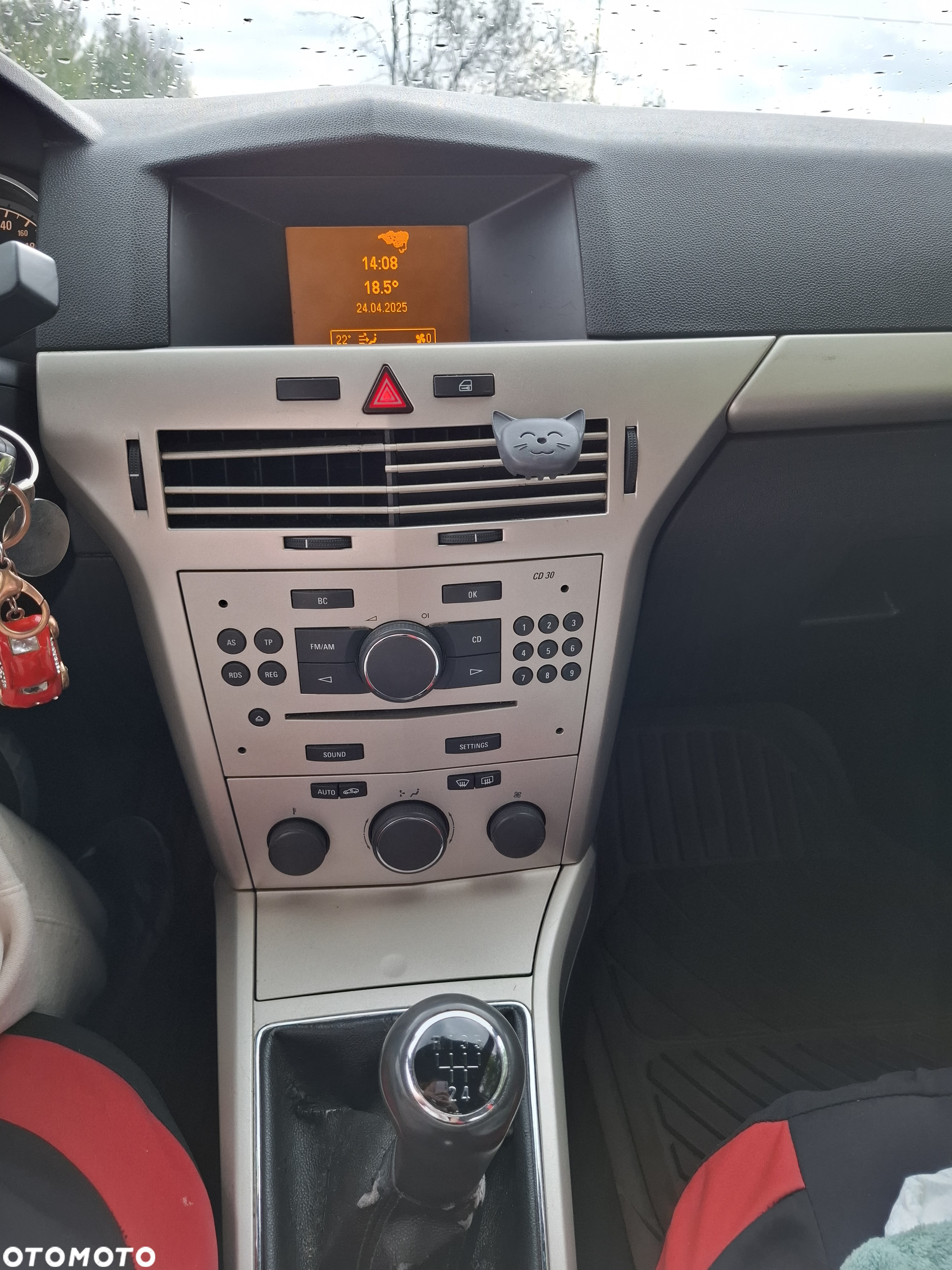 Opel Astra III GTC 1.6 111 - 5