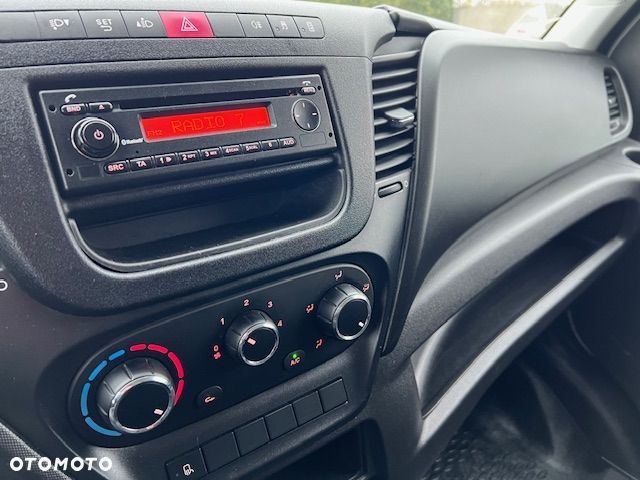 Iveco Daily 35S14 L3H2 2,3 140 KM klima tempomat - 18