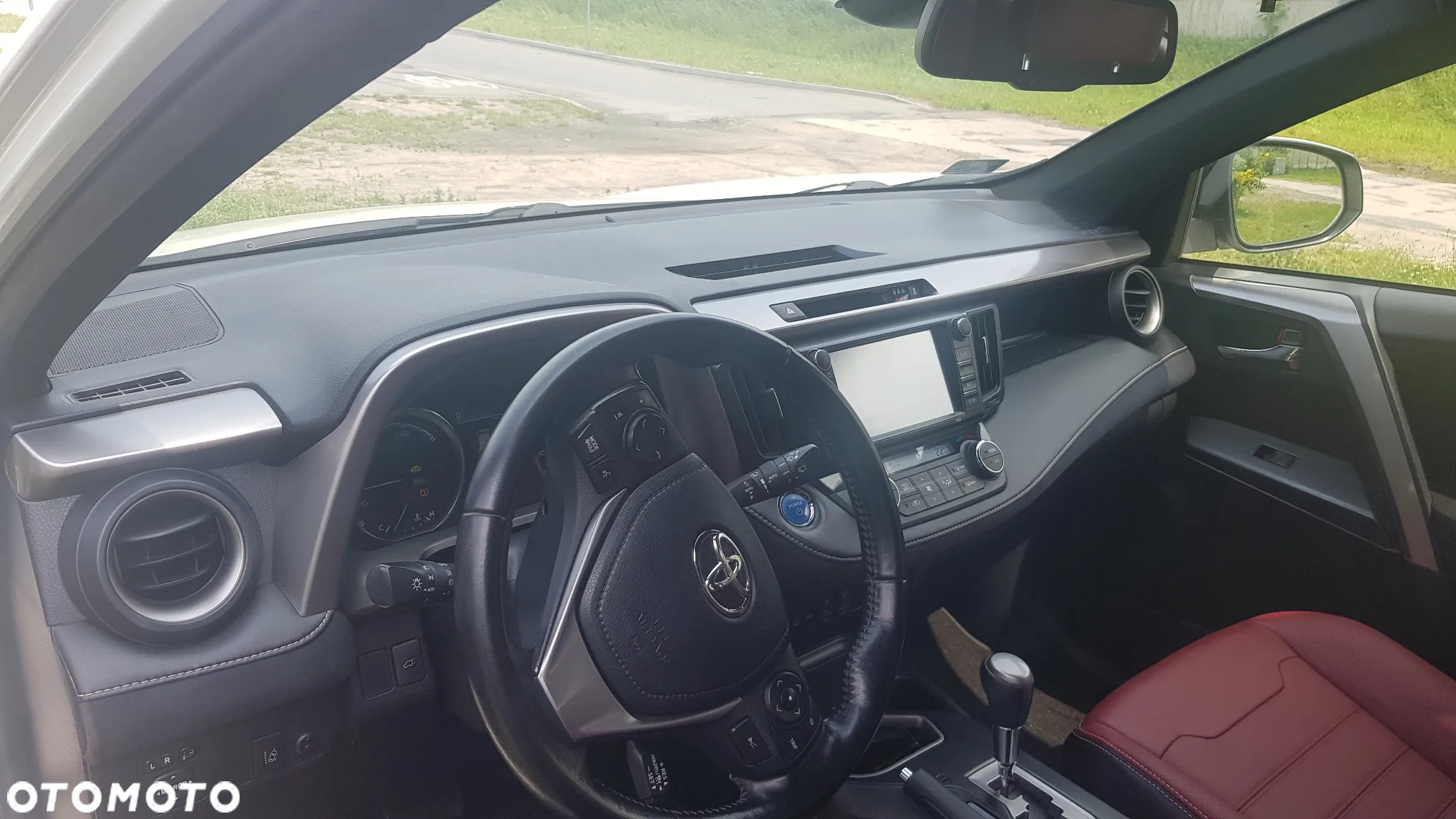 Toyota RAV4 Hybrid Selection 4x2 - 5