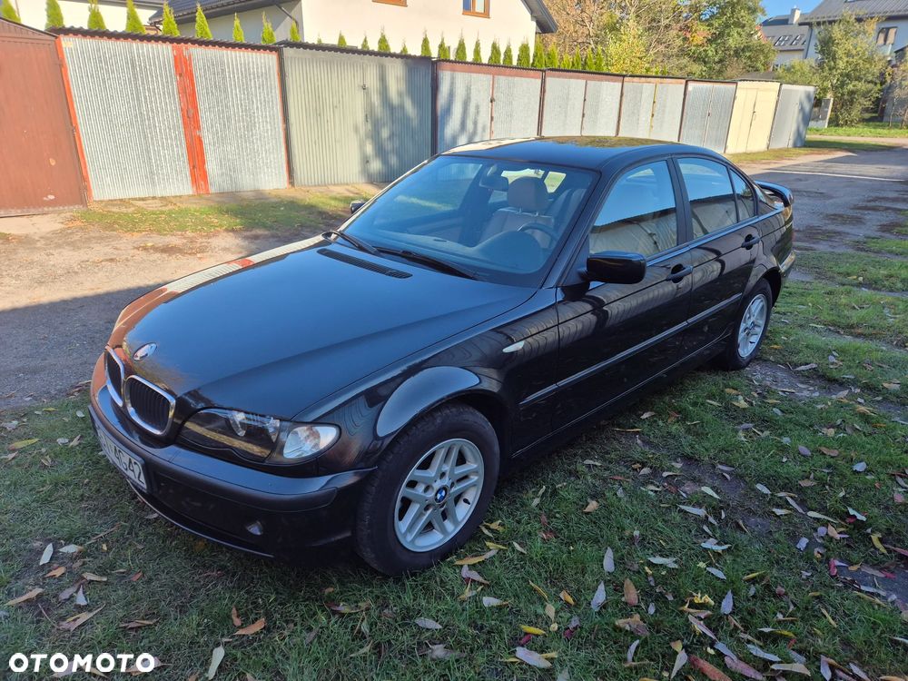 BMW Seria 3 318d - 1