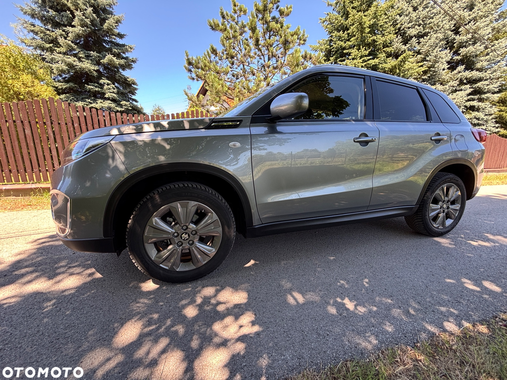 Suzuki Vitara 1.5 DualJet Hybrid Premium Plus 4WD AGS - 6