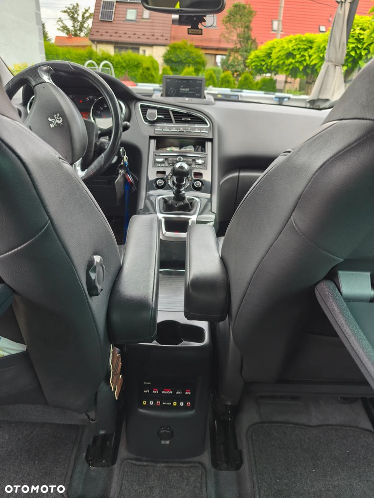 Peugeot 5008 2.0 HDi Allure - 20
