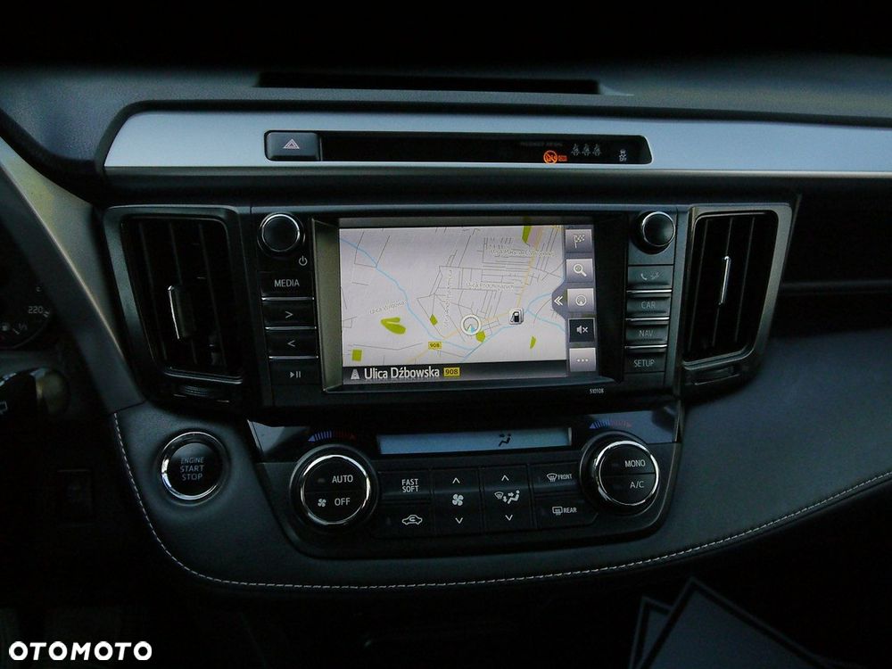 Toyota RAV4 2.0 D-4D Premium 4x2 - 28