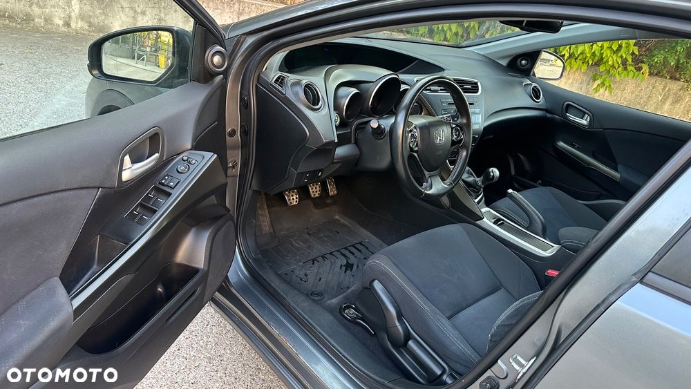 Honda Civic 1.6 i-DTEC Executive Navi - 9