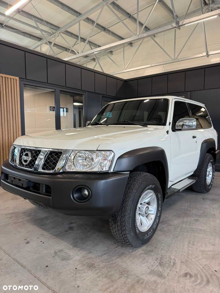 Nissan Patrol - 1