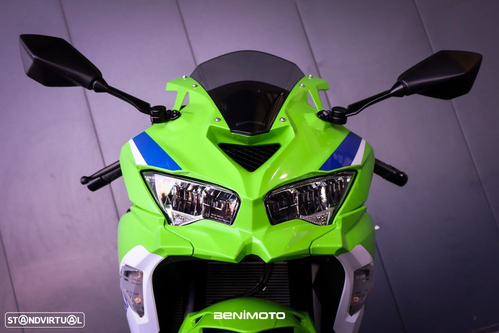 Kawasaki Ninja ZX-4RR 40º Aniversário Performance - 15