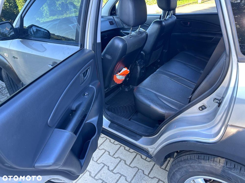 Hyundai Tucson 2.0 CRDi VGT 4WD GLS - 7