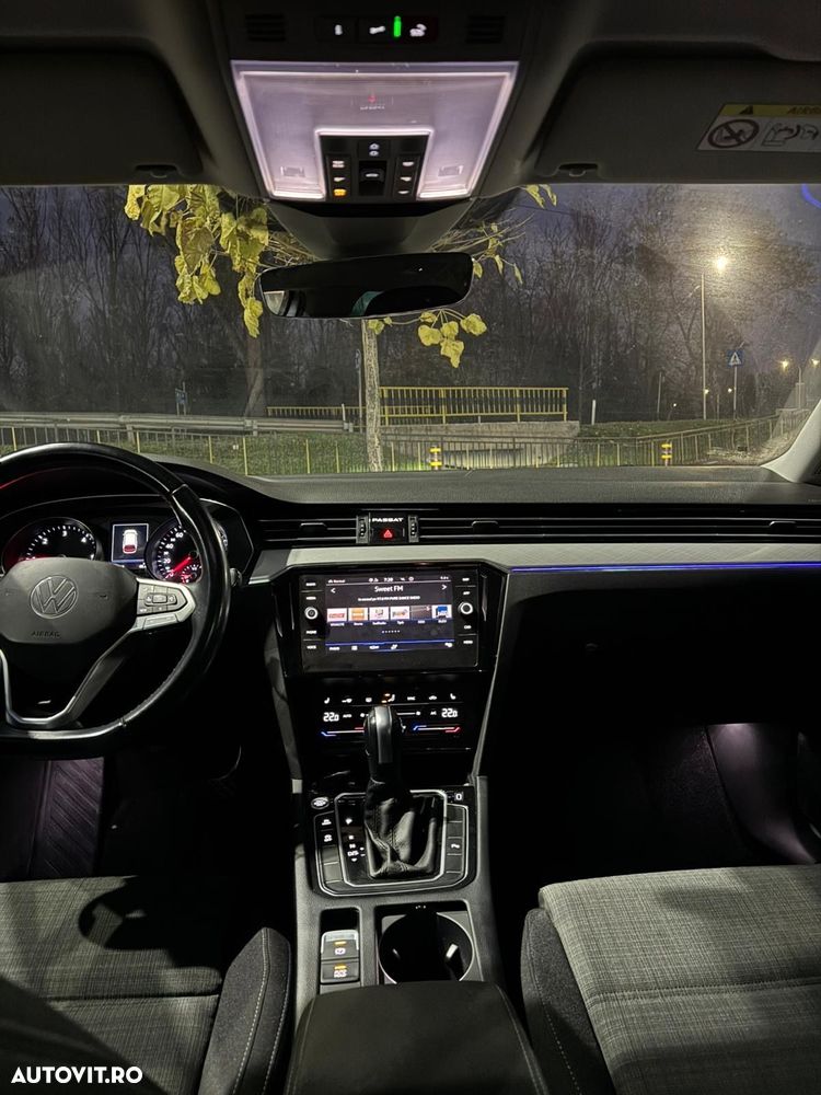 Volkswagen Passat 2.0 TDI SCR DSG Business - 12