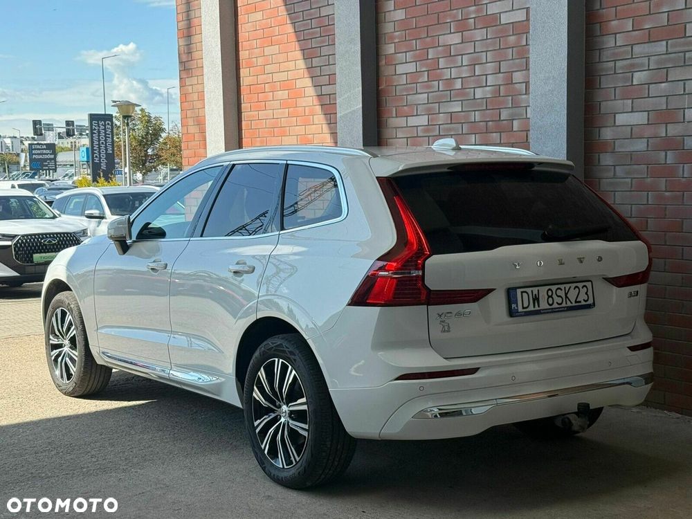 Volvo XC 60 B5 D AWD Plus Bright - 6