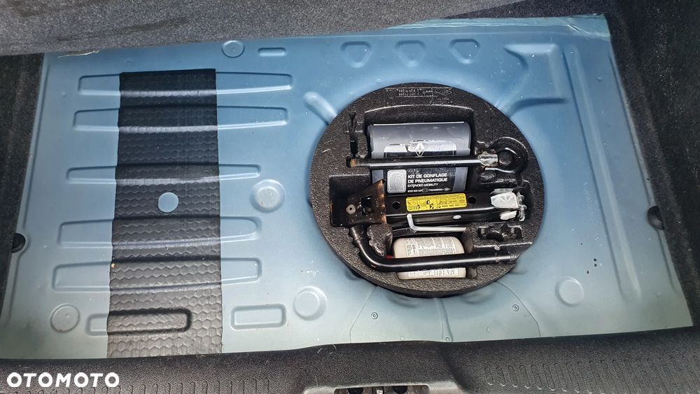Renault Clio - 15