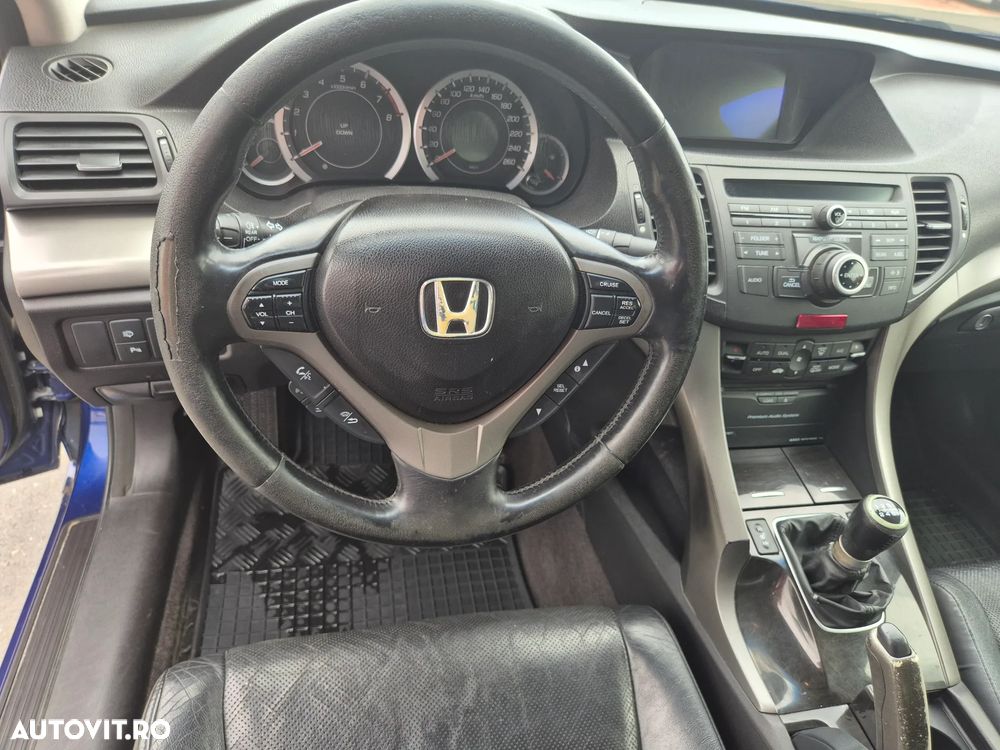 Honda Accord 2.0i Executive - 5