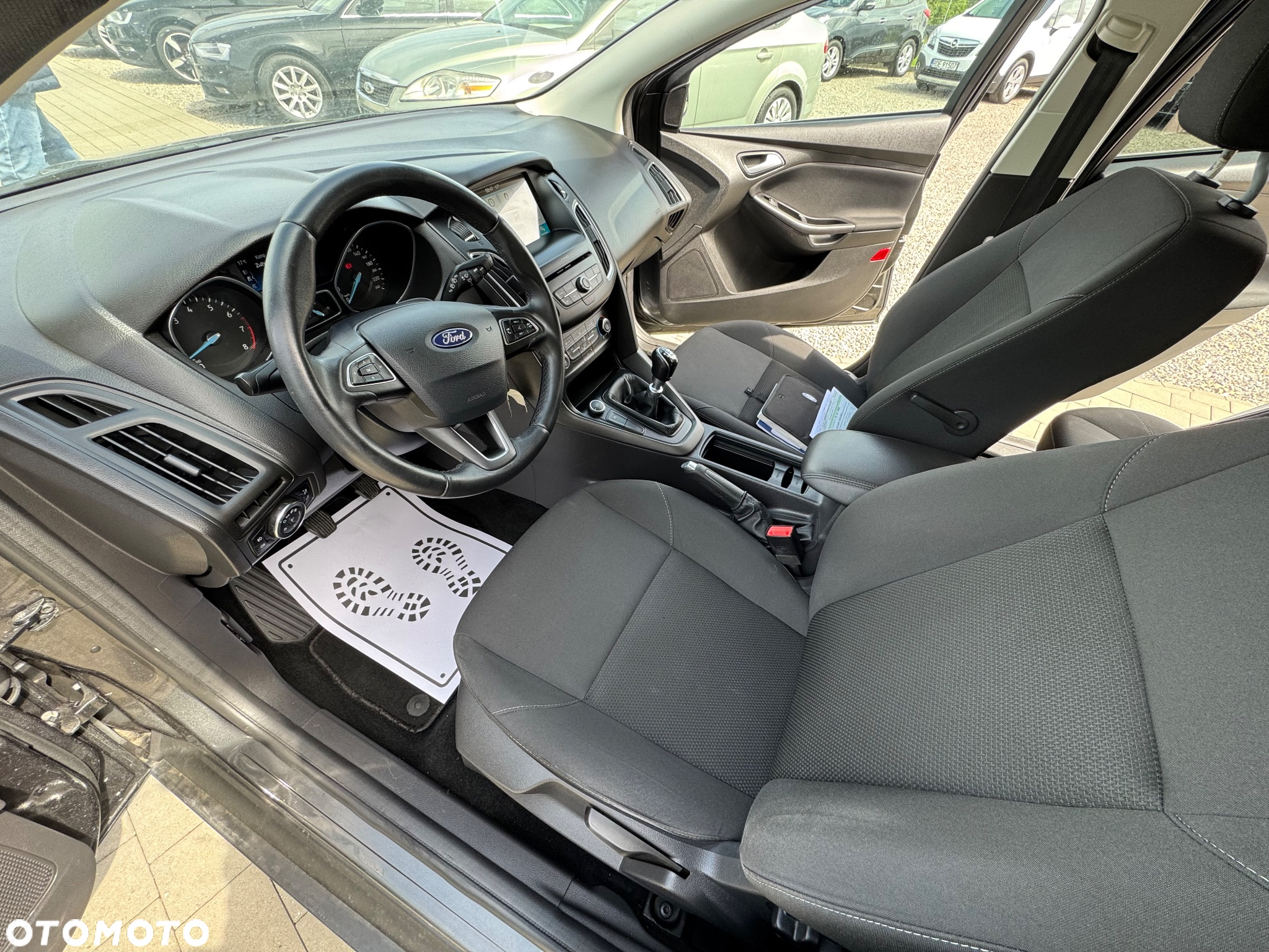 Ford Focus 1.0 EcoBoost Start-Stopp-System SYNC Edition - 19