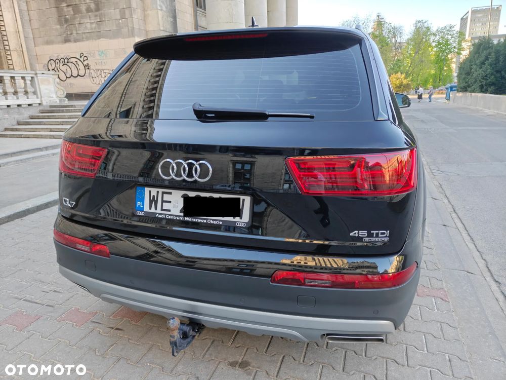 Audi Q7 - 30