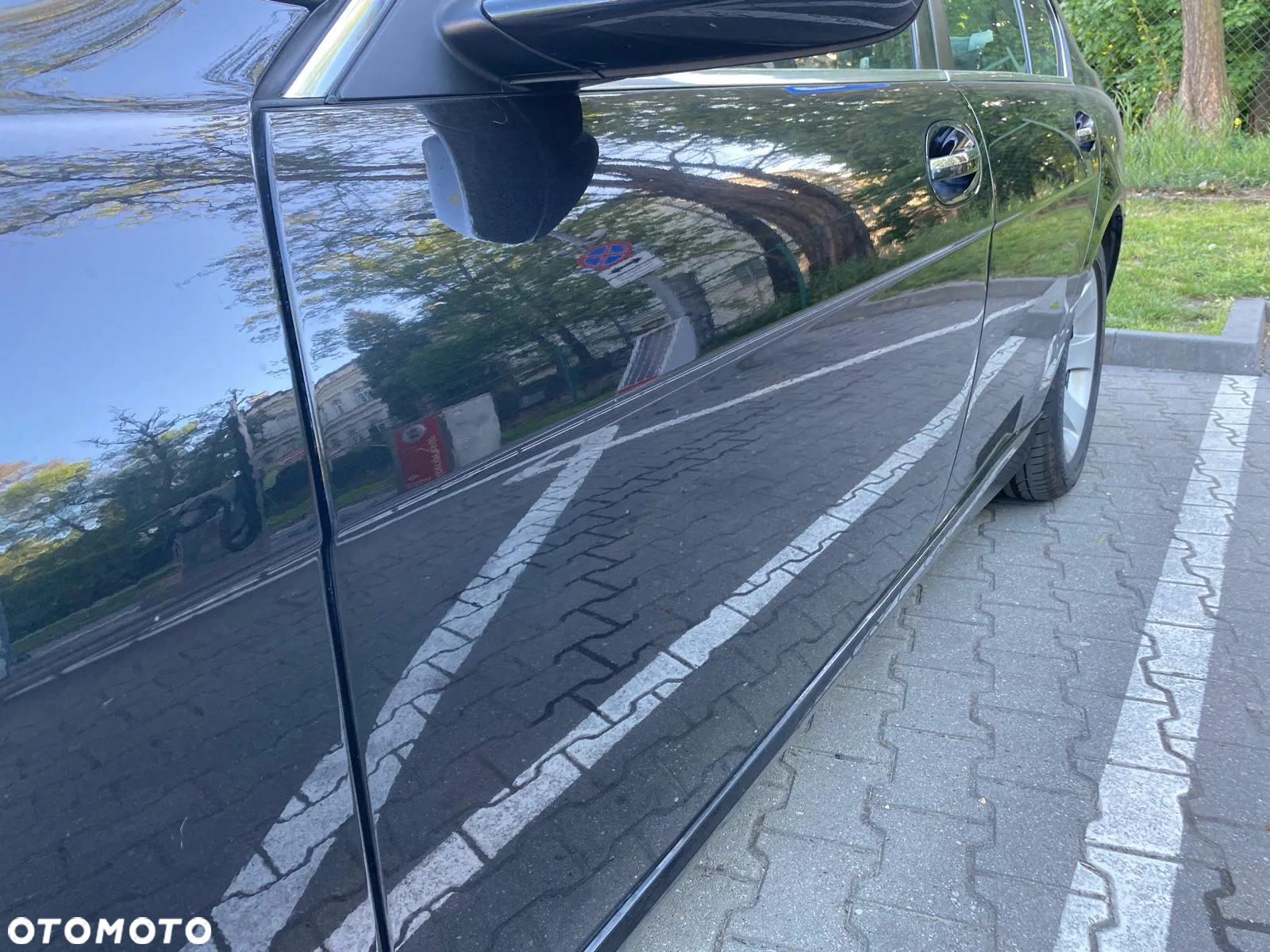BMW Seria 7 745d - 29