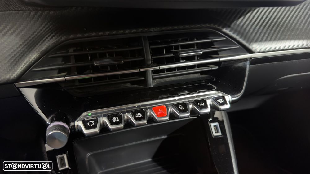 Peugeot 2008 1.2 PureTech Active - 29