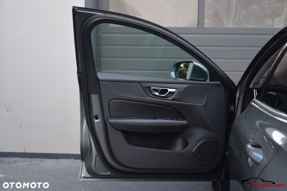 Volvo V60 - 16
