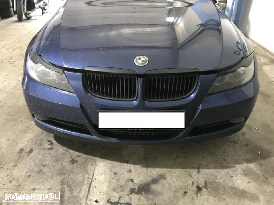 BMW 320d E90 Para peças - 4