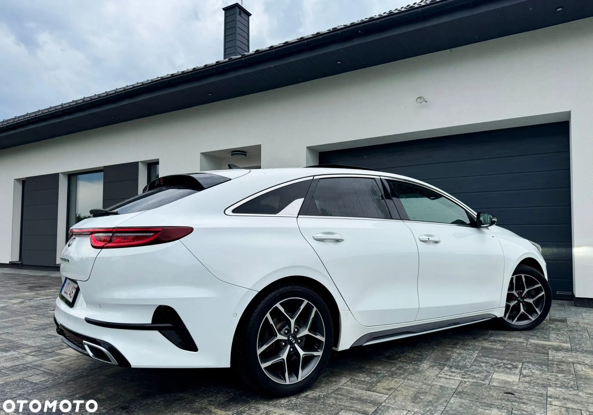 Kia ProCeed 1.4 T-GDI GT Line DCT - 39