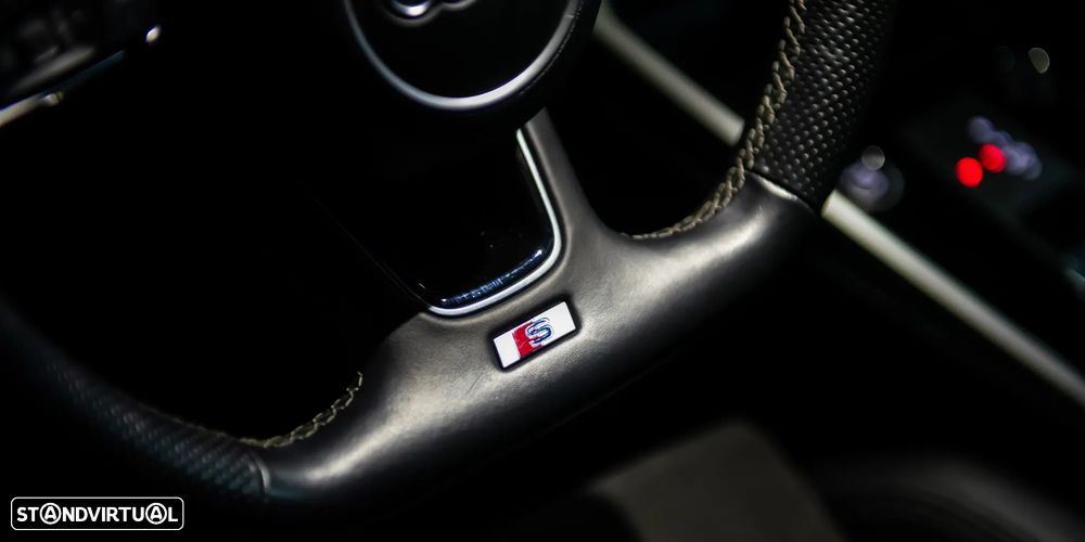 Audi A3 Sportback 45 TFSIe S tronic S line — fotografia 50
