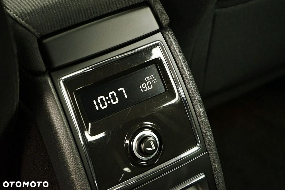 Skoda Superb - 21