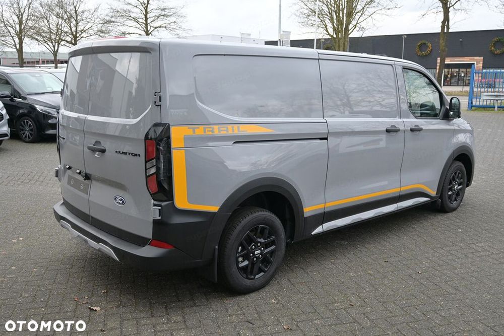 Ford Transit Custom 320 L2H1 Trail A8 AWD 2.0 170KM - 6