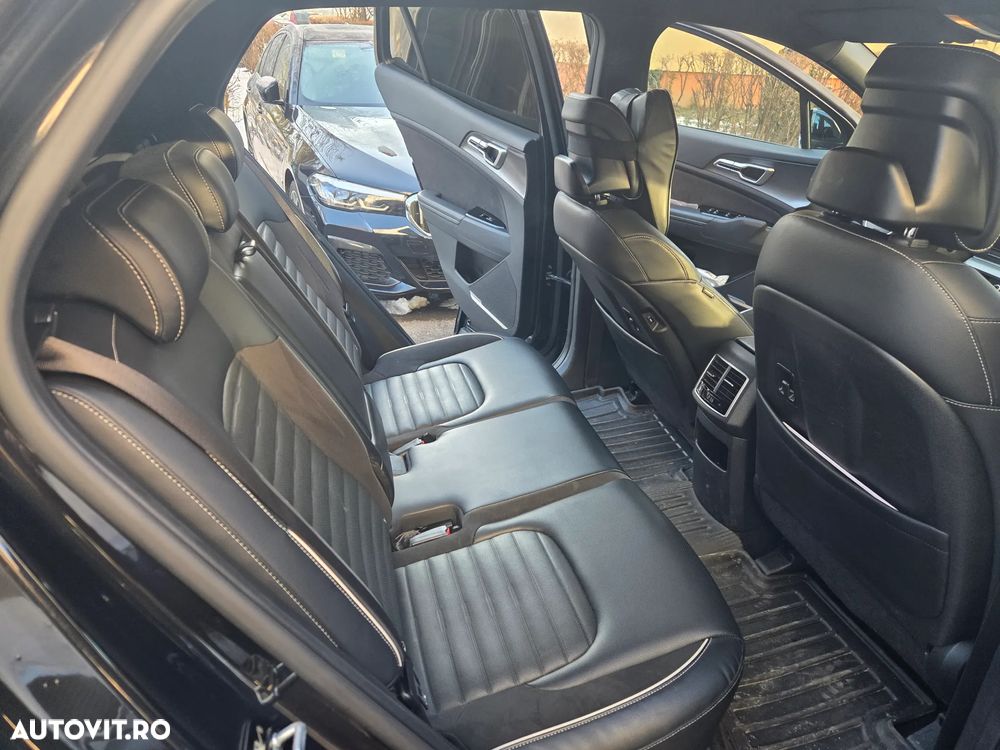 Kia Sportage 1.6 T-GDI PHEV 6AT 4x4 GT Line - 7