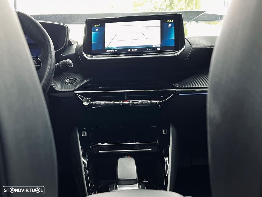 Peugeot e-2008 50 kWh GT - 25