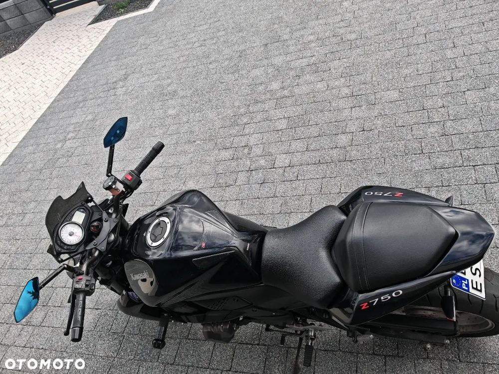 Kawasaki Z - 9