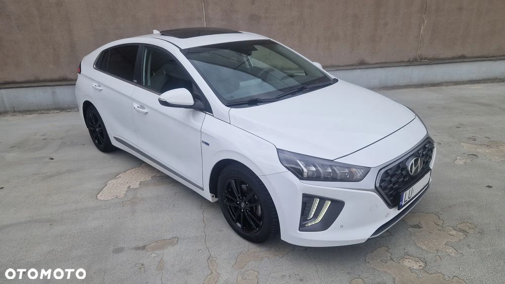 Hyundai IONIQ hybrid Platinum - 1