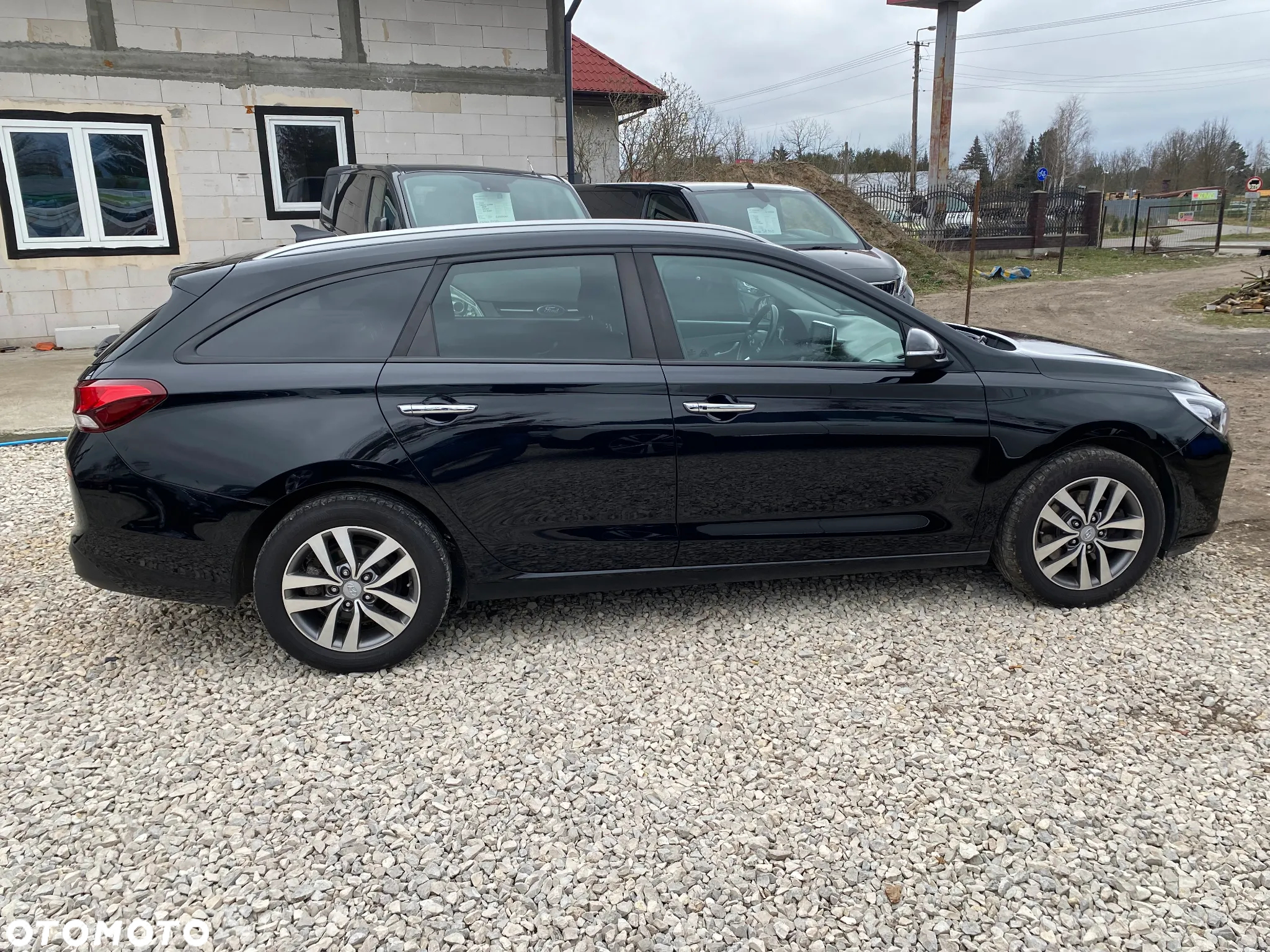 Hyundai i30 1.6 CRDi BlueDrive Premium - 4