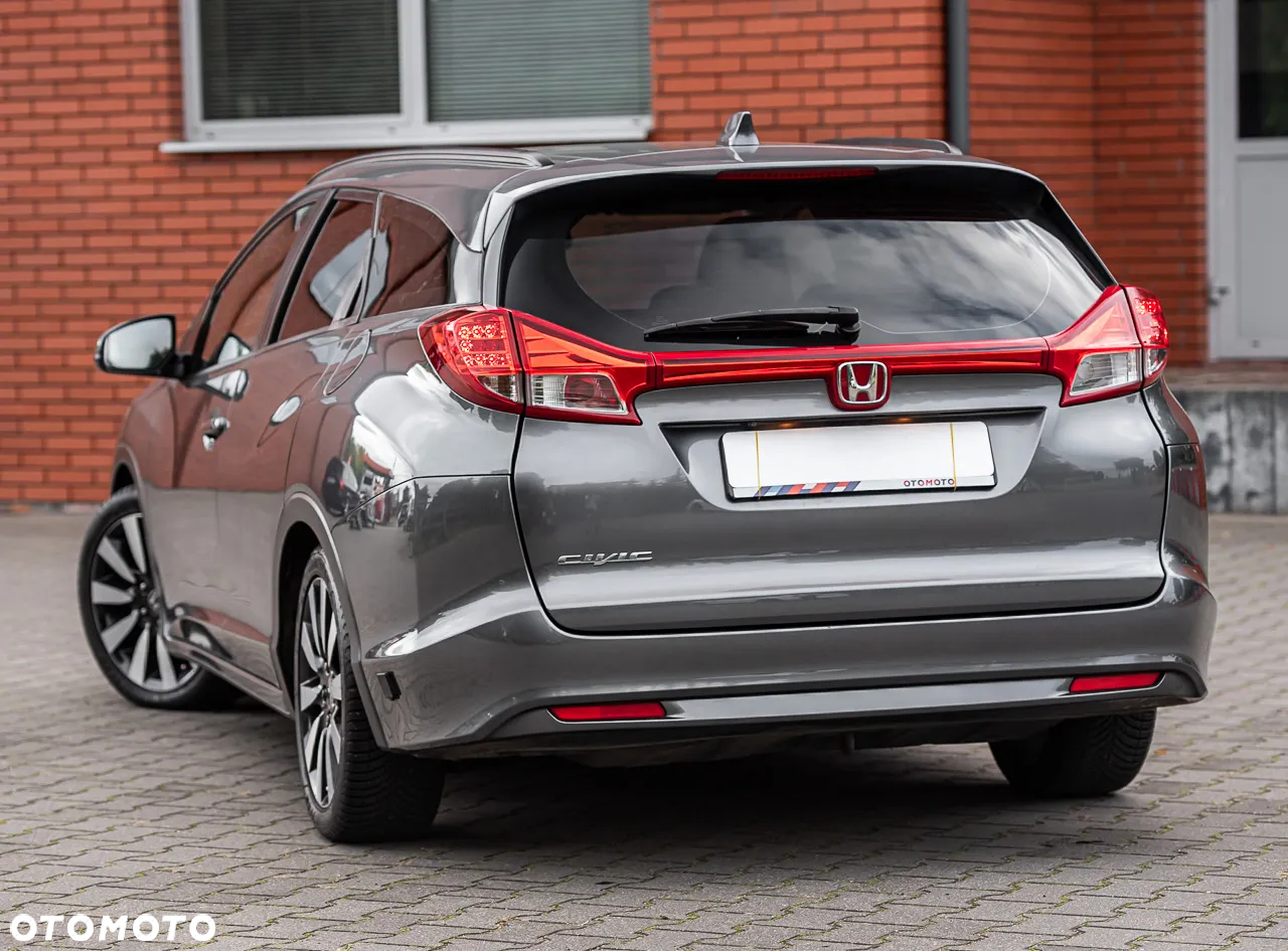 Honda Civic Tourer 1.8 i-VTEC Lifestyle - 13