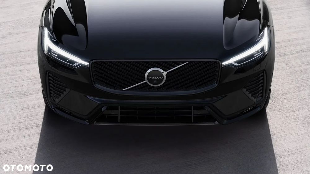 Volvo XC 60 T6 Plug-In Hybrid AWD Ultra Dark - 3