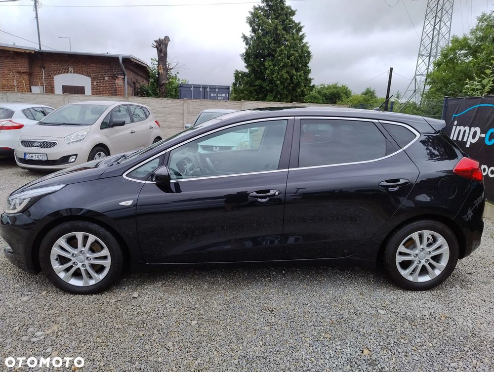 Kia Ceed - 3
