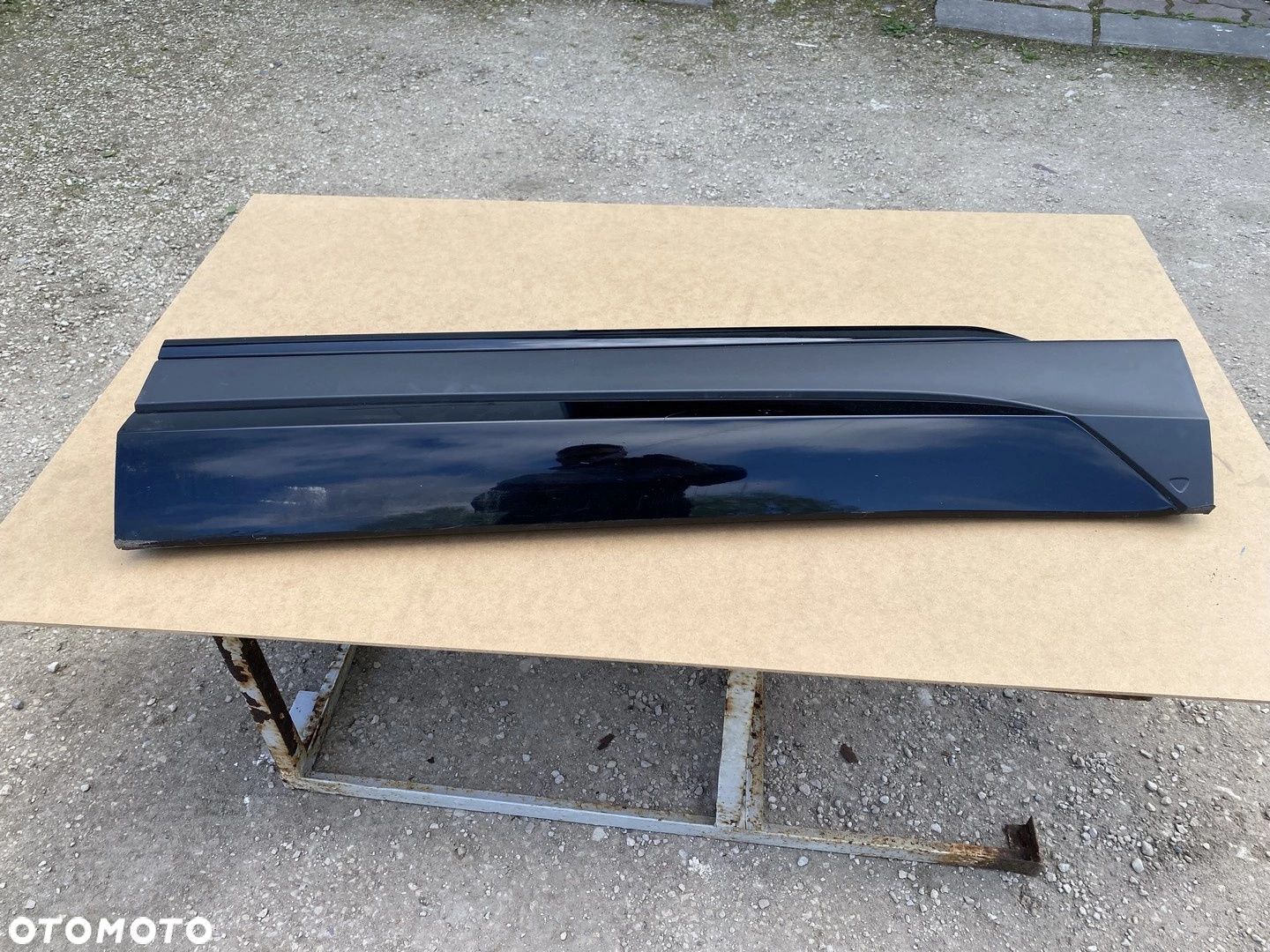 LISTWA PRAWA NA PRZEDNIE DRZWI VW TIGUAN II 5N LIFT 21- 5NA854940AK - 1