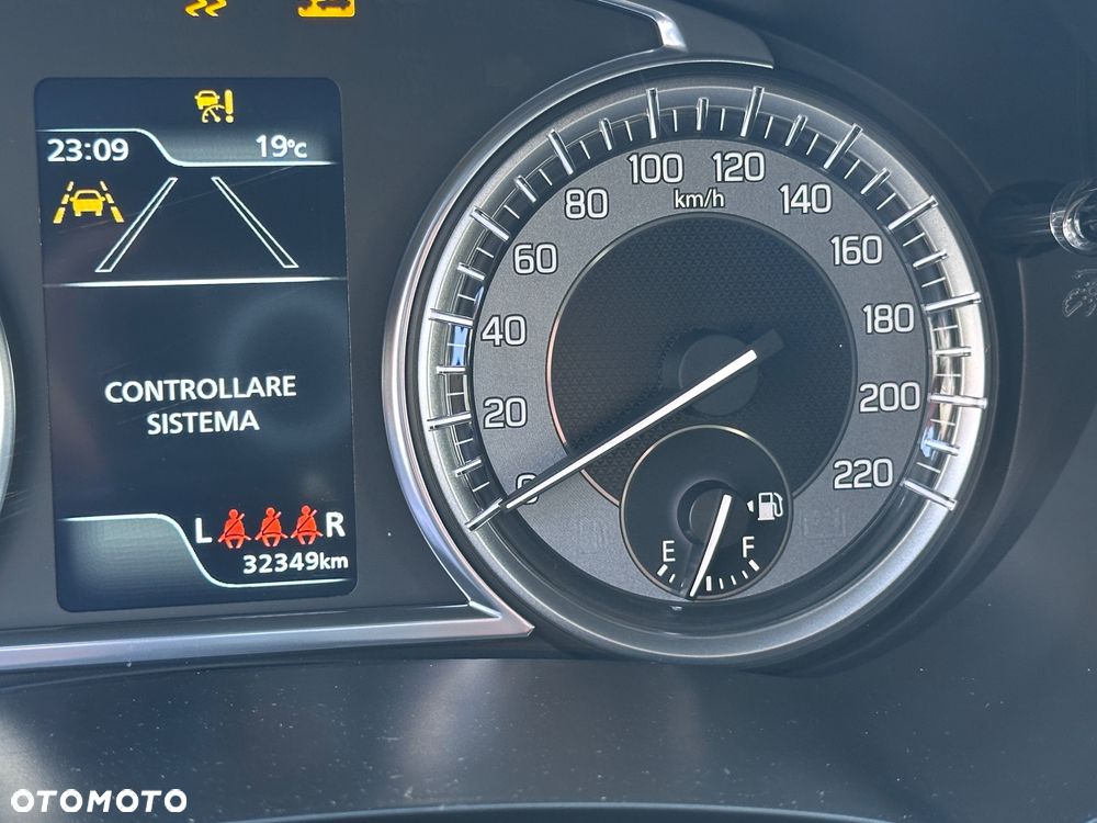 Suzuki Vitara 1.4 Boosterjet Hybrid Comfort+ - 21