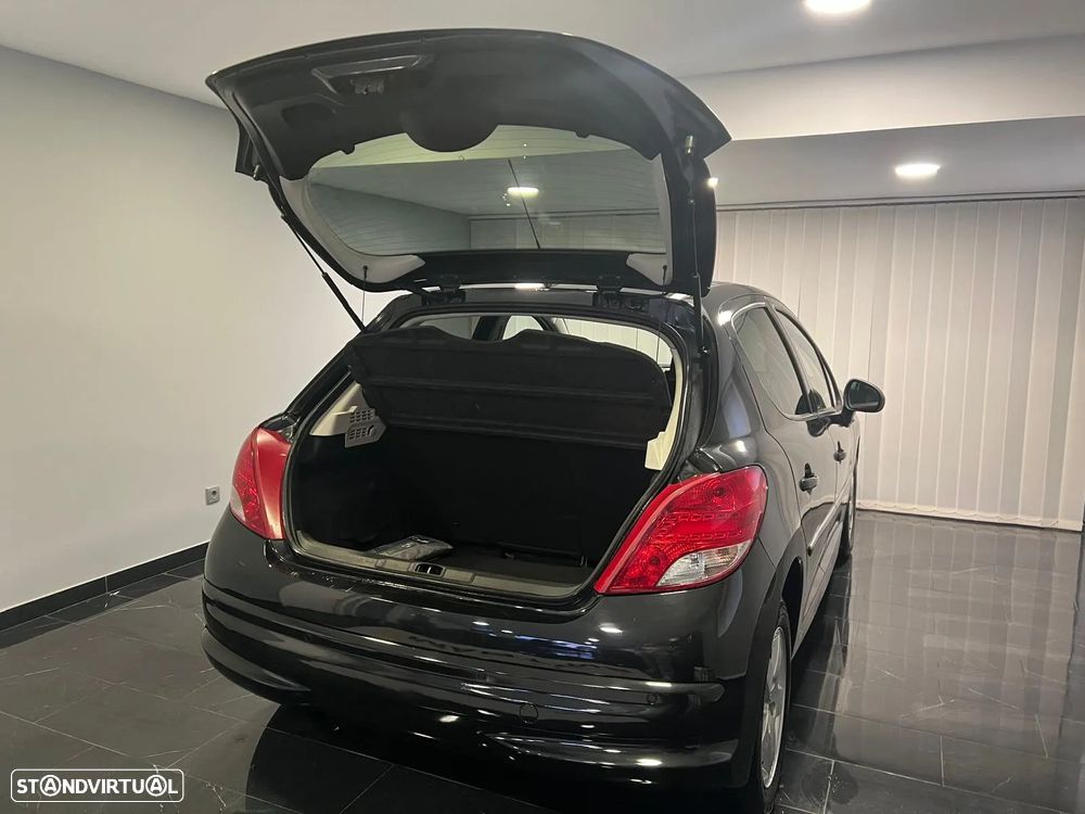 Peugeot 207 1.4 HDi Sport - 22