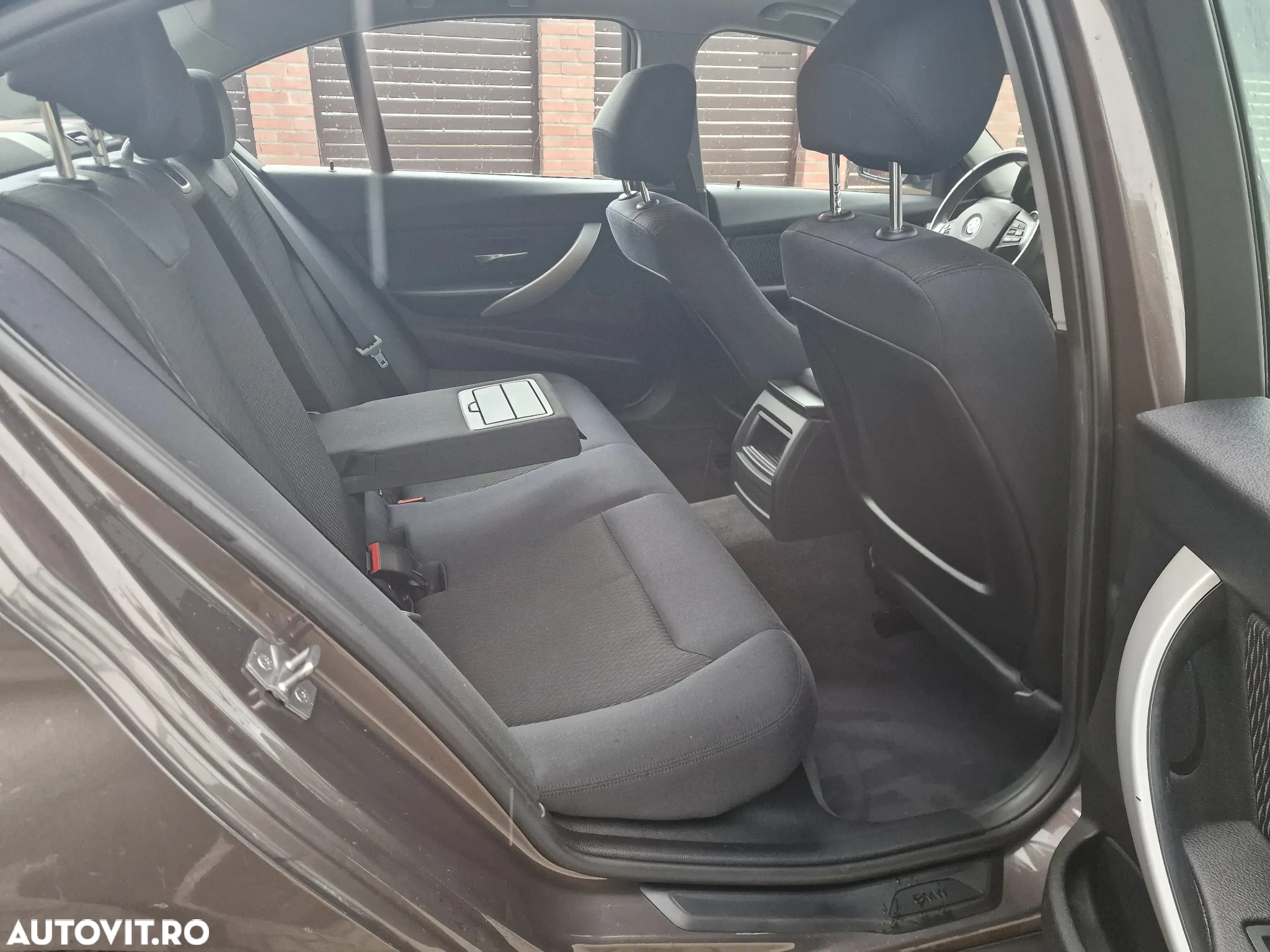 BMW Seria 3 - 12