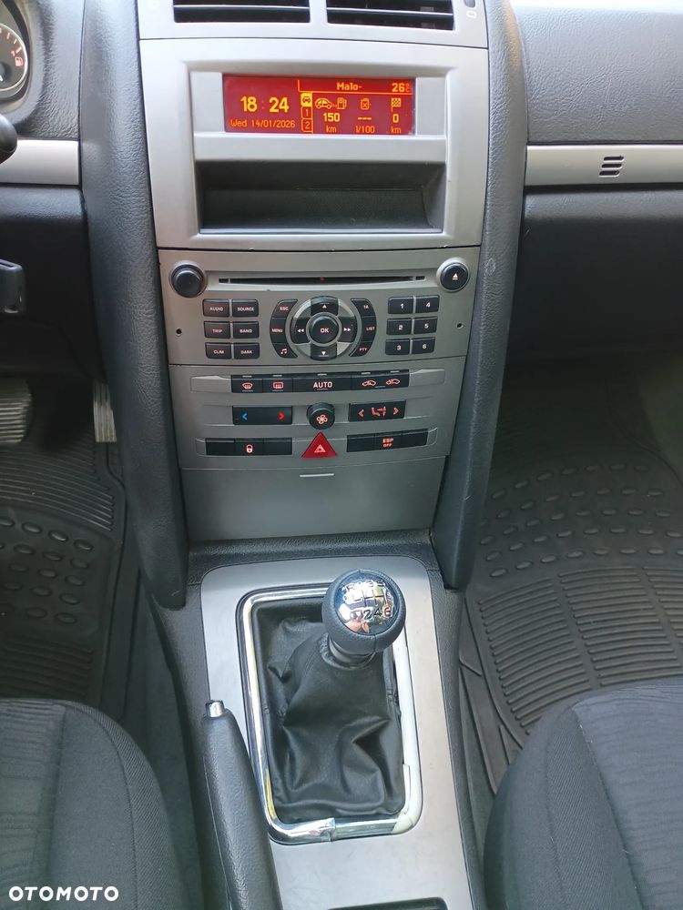 Peugeot 407 - 11
