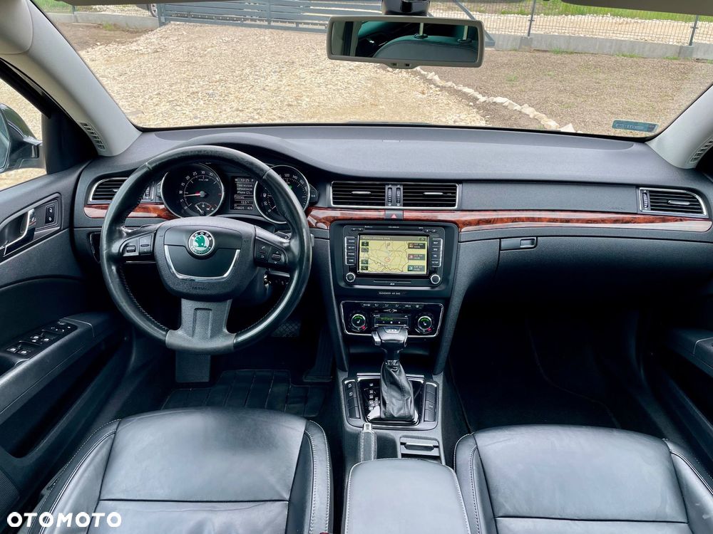Skoda Superb 2.0 TDI DSG L&K - 7
