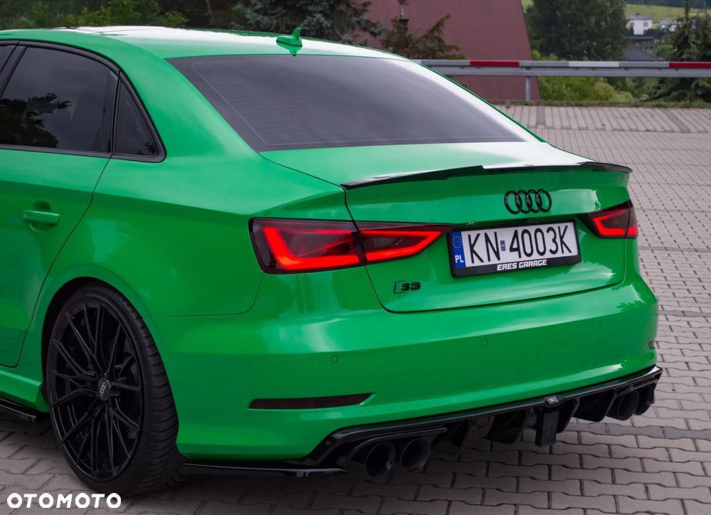 Audi S3 Limousine S tronic - 16