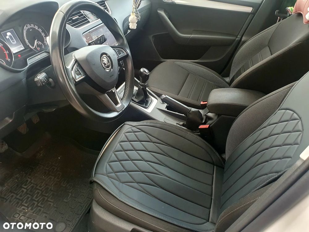 Skoda Octavia 1.5 TSI ACT Active - 6