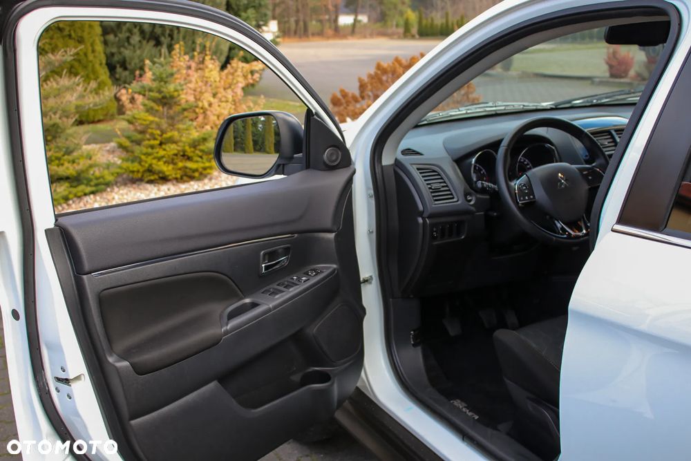 Mitsubishi ASX 2.0 2WD Intro Edition+ - 31