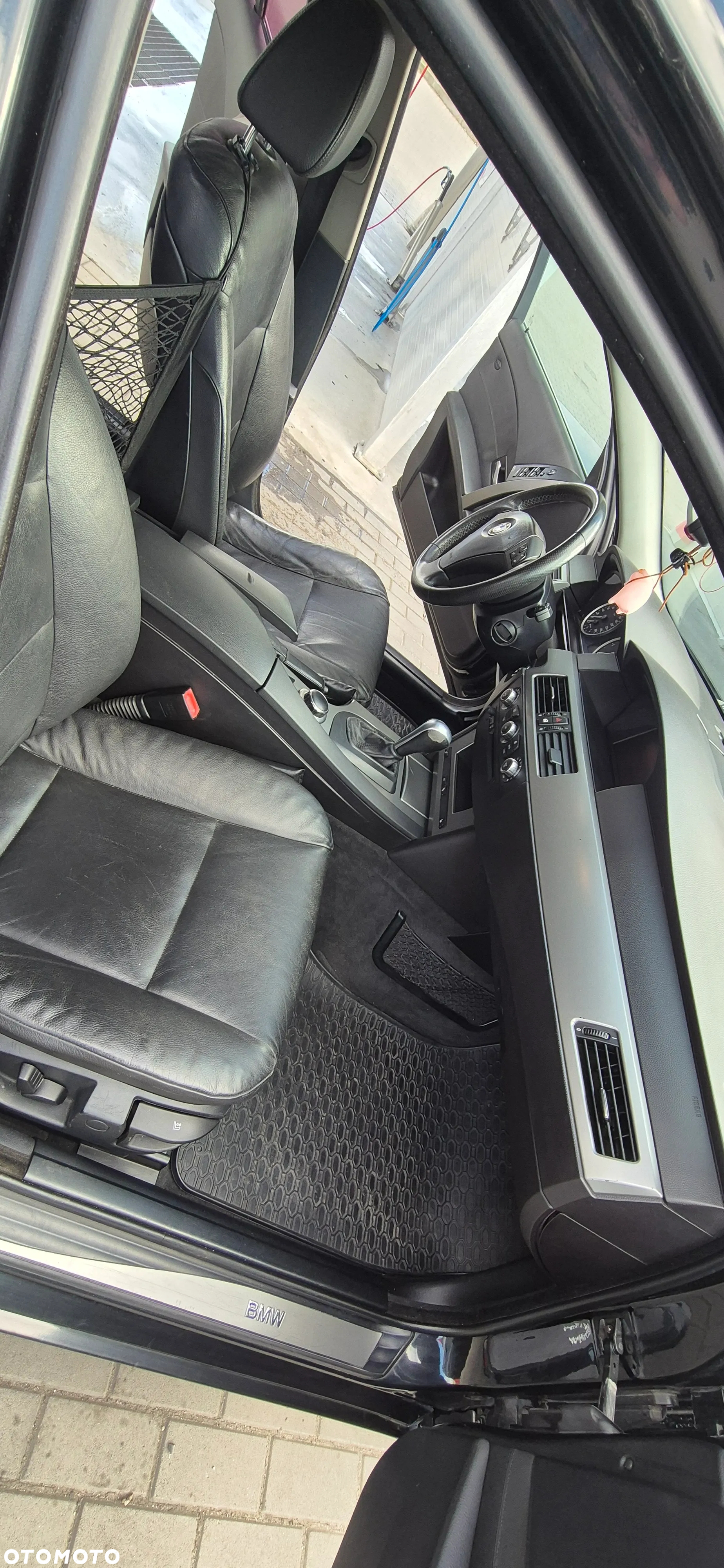 BMW Seria 5 520d Touring - 11
