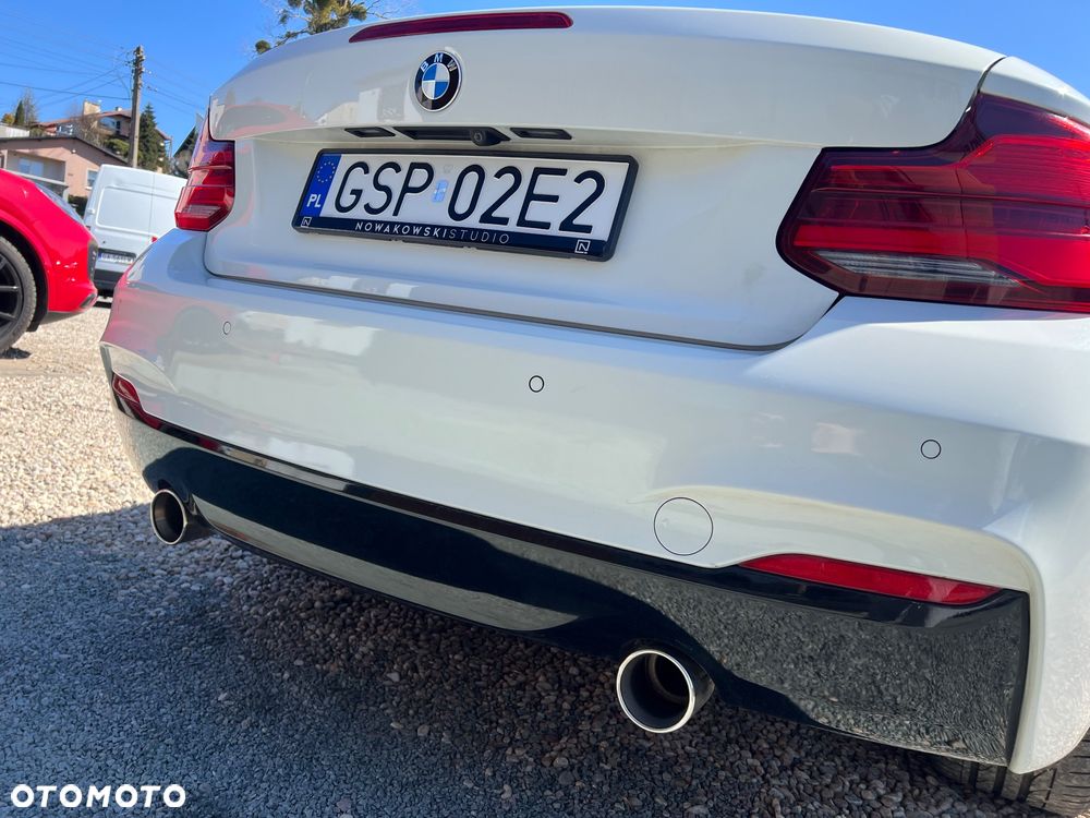 BMW Seria 2 218d - 10