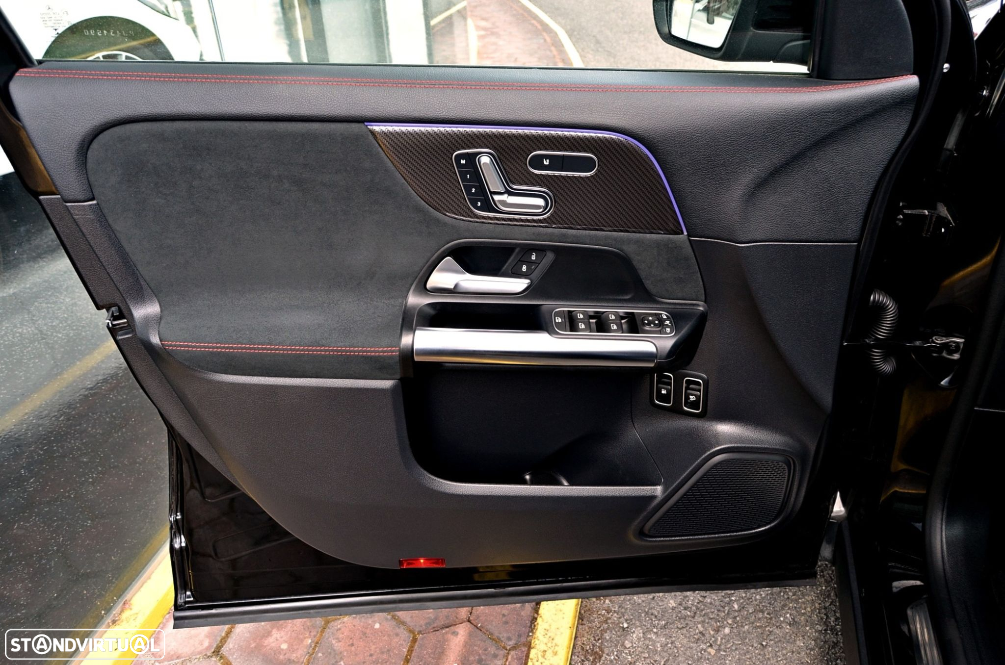 Mercedes-Benz GLA 250 e AMG Line - 10