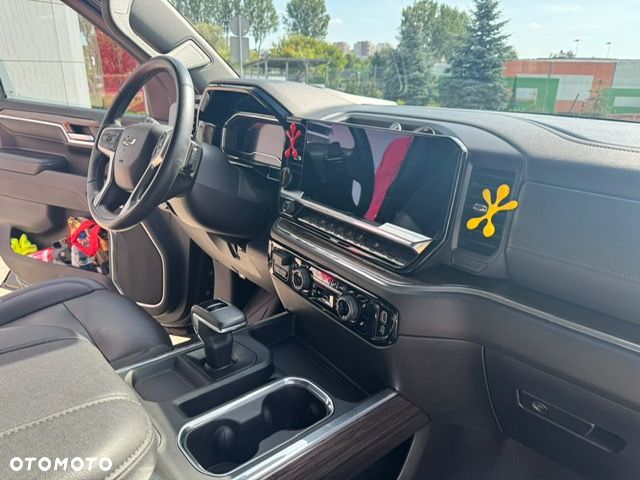 Chevrolet Silverado - 8