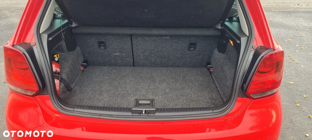 Volkswagen Polo 1.6 TDI DPF Highline - 16