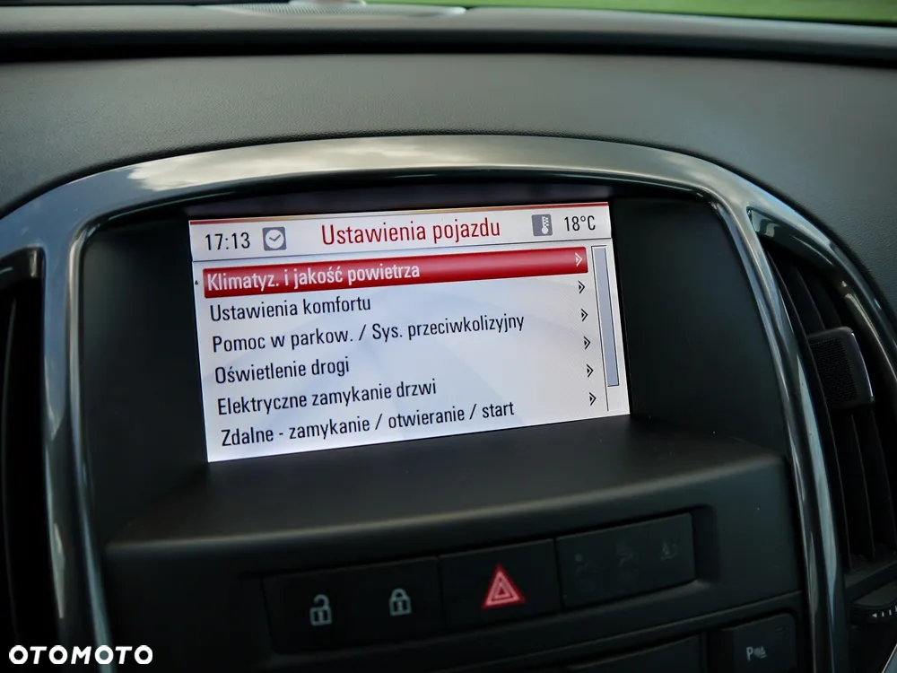 Opel Astra IV 1.4 T Executive - 19