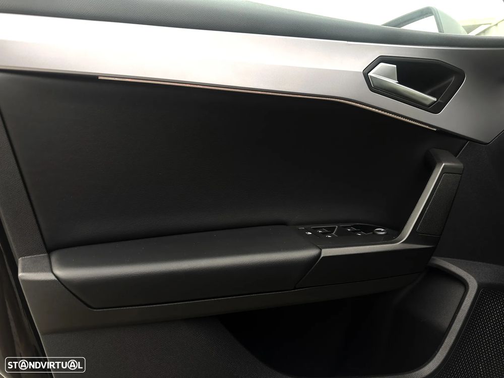 SEAT Leon ST 2.0 TDI FR DSG S/S - 12