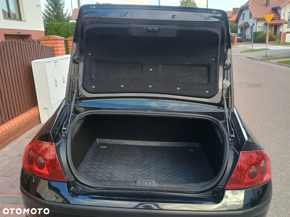 Peugeot 407 2.0 HDI Presence n.gama - 9
